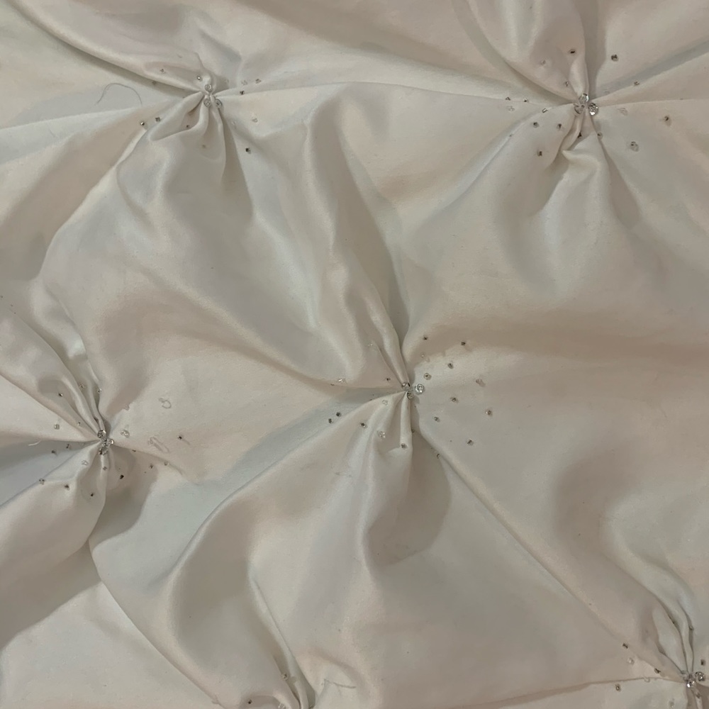 White Ruffled Dress - Picture 6 of 6